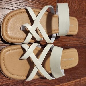 Women's American Eagle White Leather Sandals Size 7